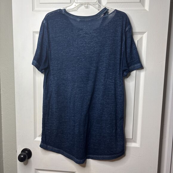 Mighty Fine Women’s XL Dreaming Under The Pale Moonlight Graphic Tee Shirt Top - Picture 6 of 6